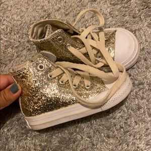 Great condition(toddler size 5)